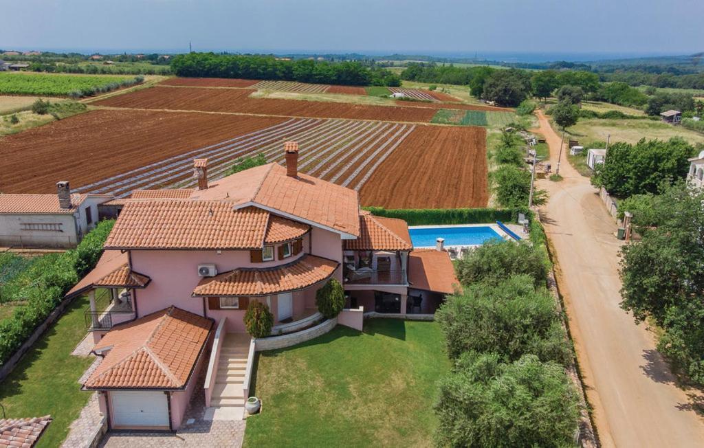 Villa Francesca โปเรช ภายนอก รูปภาพ