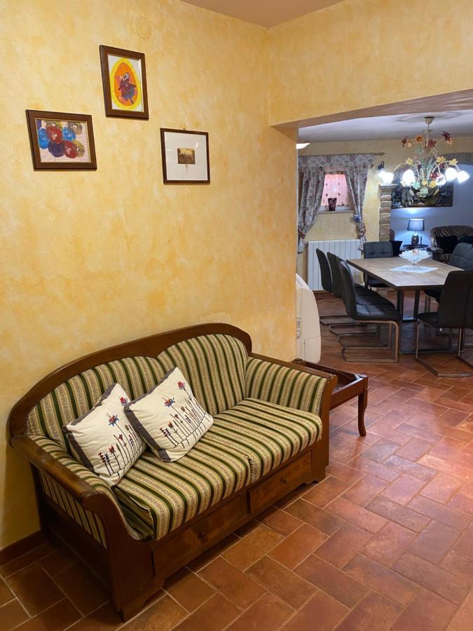 Villa Francesca โปเรช ภายนอก รูปภาพ