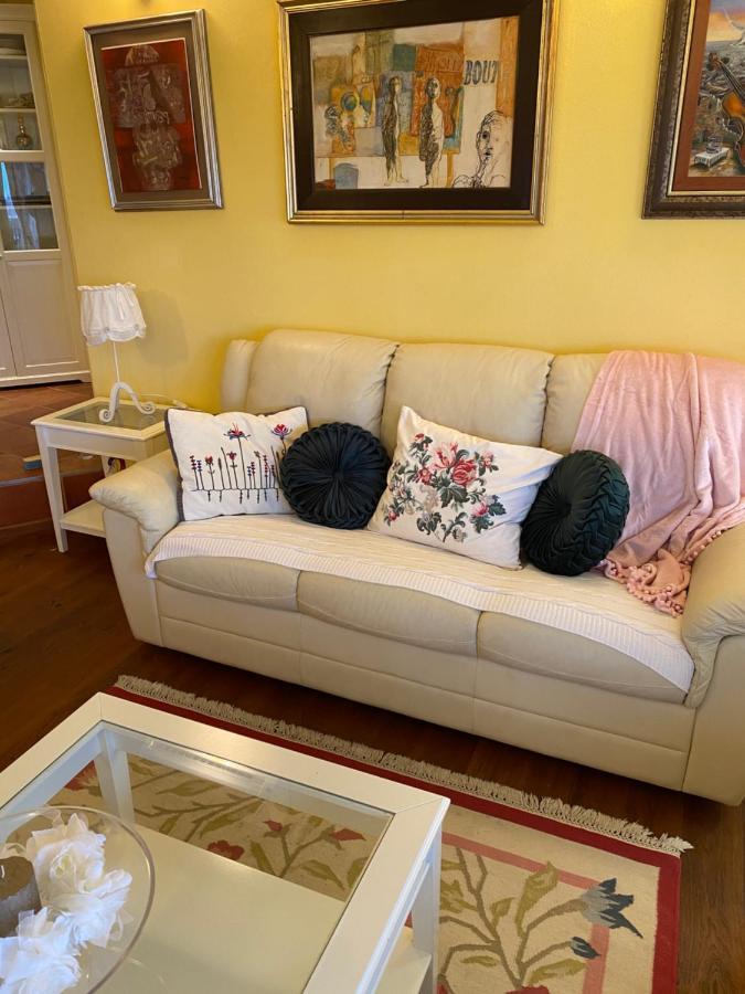 Villa Francesca โปเรช ภายนอก รูปภาพ